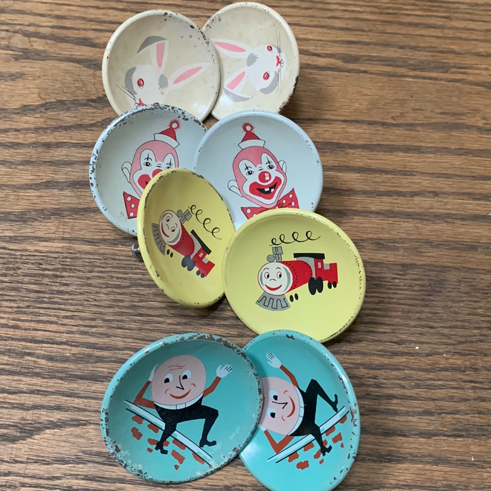 1950’s Amereck storybook drawer knobs - Picture 1 of 6